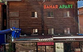 Bahar Apart